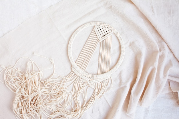 detaliu broderie pe material